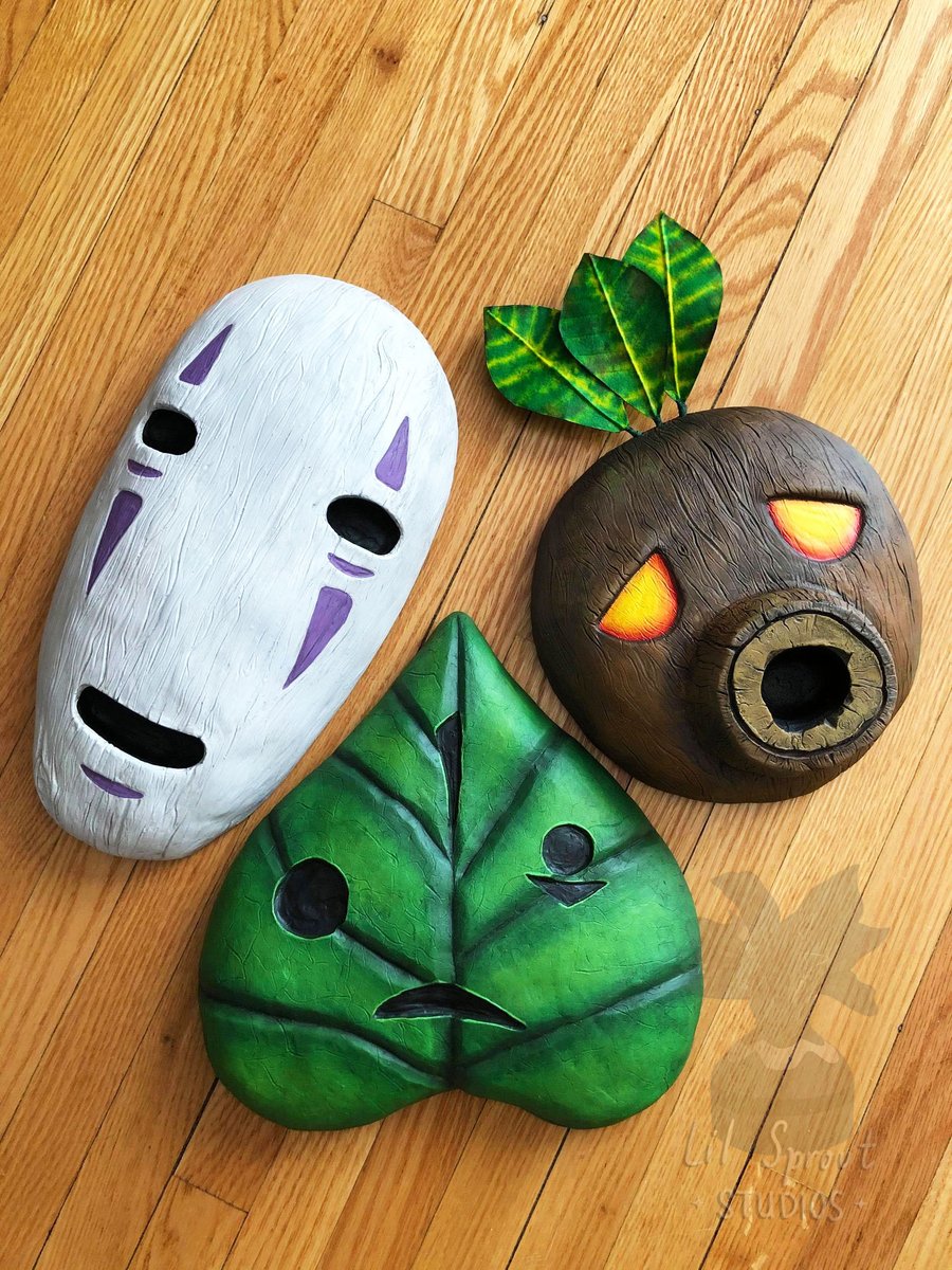 lilsproutstudi1's tweet photo. 🎉 NEW SHOP RELEASE! 🎉 
The 3 masks are NOW UP in my #etsyshop! 🎉 The Deku, Korok &amp; No-Face display masks are now available to order! EEEK! ✨
•••
https://t.co/cnGinmONA0
•••
#etsyseller #happymasksaleswoman #zeldafanart #korokmask #dekumask #noface https://t.co/UKwe3mStbP