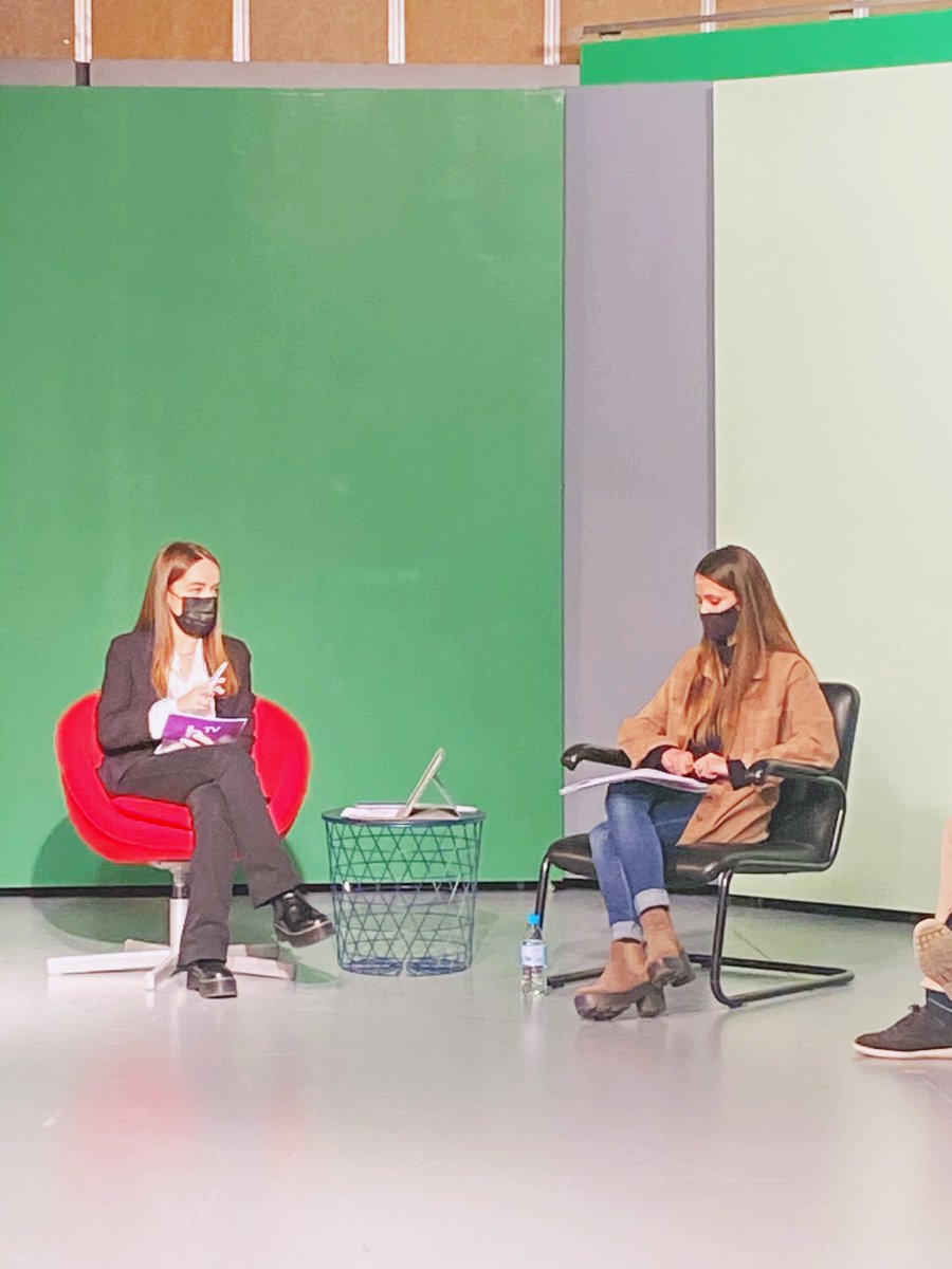 HebesMedia's tweet photo. 💬@judithtoronjo sobre la proposta de @JuntsXCat en l’àmbit educatiu: “Nosaltres estem a favor d’una evaluació que permeti avaluar els coneixement i que doti de fonaments crítics a la societat que volem crear entre totes”. https://t.co/WIN7mcs8j5