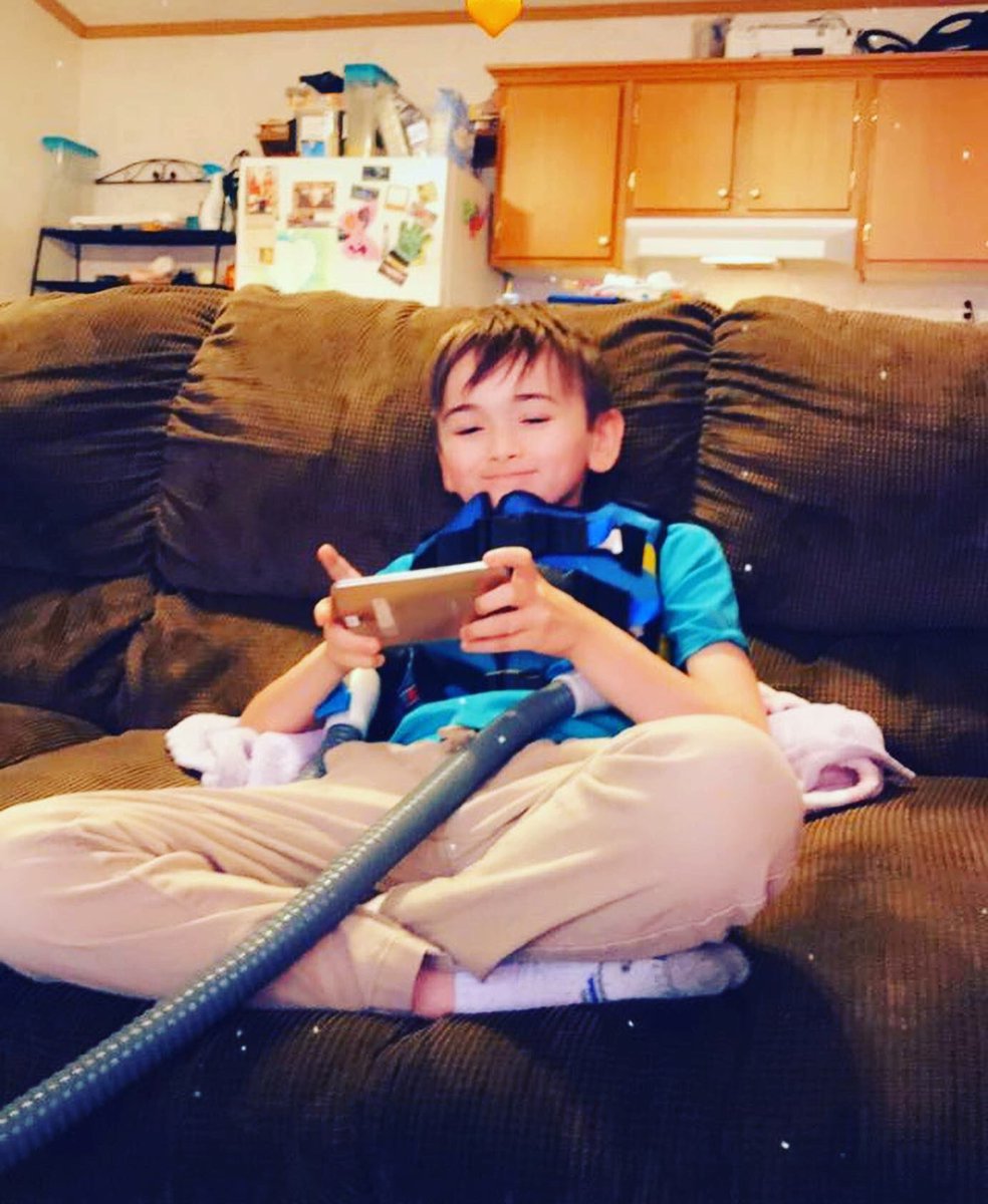 sleepypixiegirl's tweet photo. Watching bobs burgers doing his CF treatments to pass the time, he hasn’t left the house since last March (only for doctors appts) so he can quote and sing “electric love” better then anyone else @JohnRobertsFun @kristenschaaled #BobsBurgers #cysticfibrosis #chestpt https://t.co/rsBYwMn826