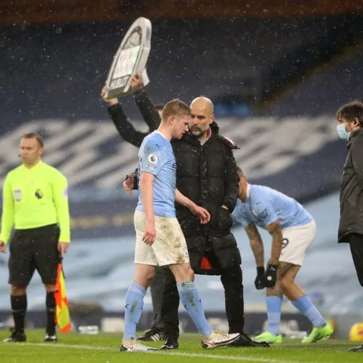 ~THREAD~De Bruyne looks set to be sidelined for up to two months, and with over 30% of owners looking to replace him, I will be taking a look at the best options going forward. #FPL