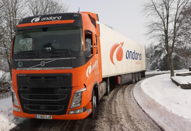 OndaraLogistica's tweet photo. ¿Habéis visto qué paisajes más bonitos llegan a ver nuestros chóferes? ¡Muchas gracias!  🧡 #ondaralogistica #logistica #almacenaje #almacenajemercancias #ultracongelación #picking #packing #crossdocking #delivery #reparto #europa https://t.co/t8AnMKRMcl
