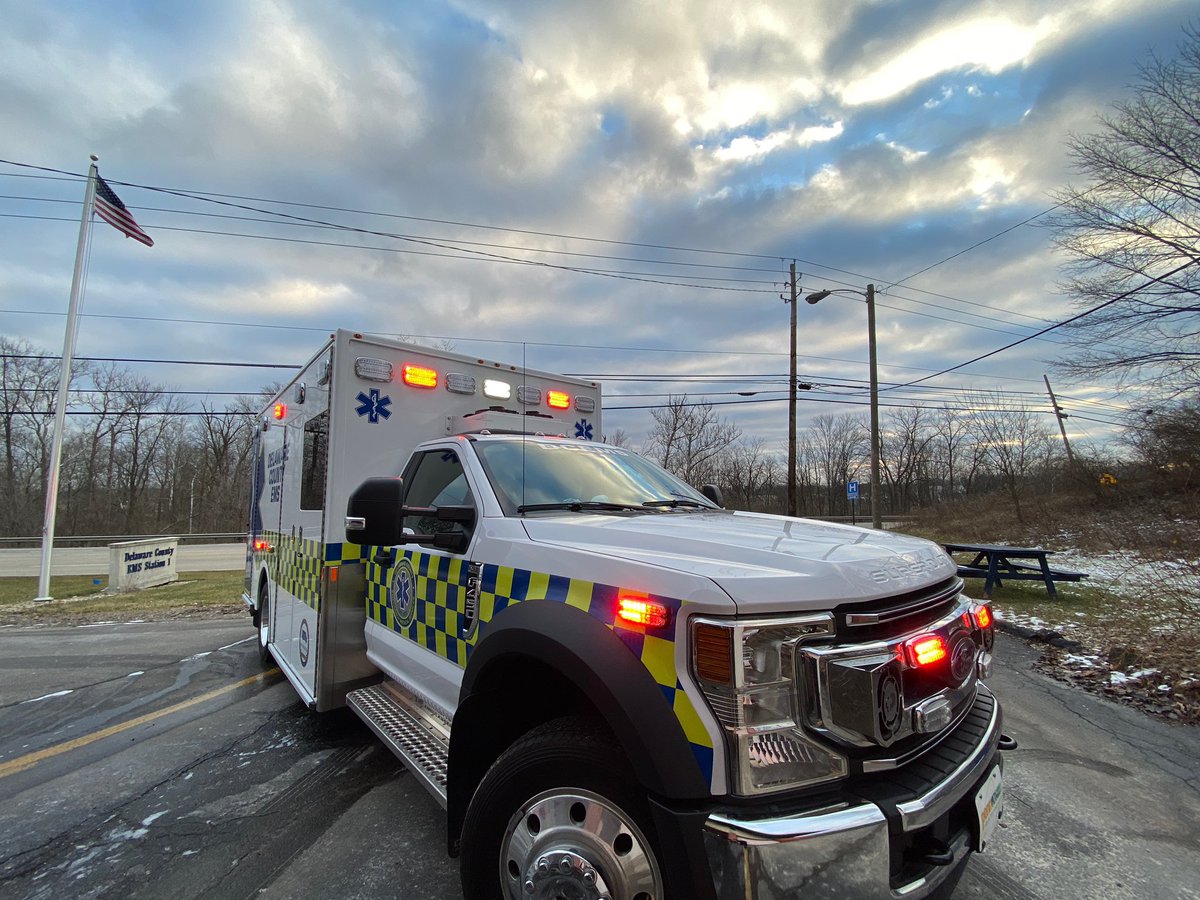 #newyearnewtruck This ambulance went into service last night at Medic 1🚑 

Thanks to our truck committee members for their input on the interior and exterior of this vehicle, Justin our logistics coordinator &amp; the crews of Medic 1 for helping to get this ambulance on the road.