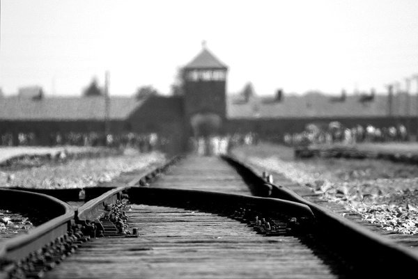MilHistNow's tweet photo. On this day in 1945, Soviet troops liberate Auschwitz. During the five years the camp was operational, 1.1 million people were murdered there. One out of every six Jews killed in the Holocaust died at Auschwitz. https://t.co/v2SMTdC0Z9