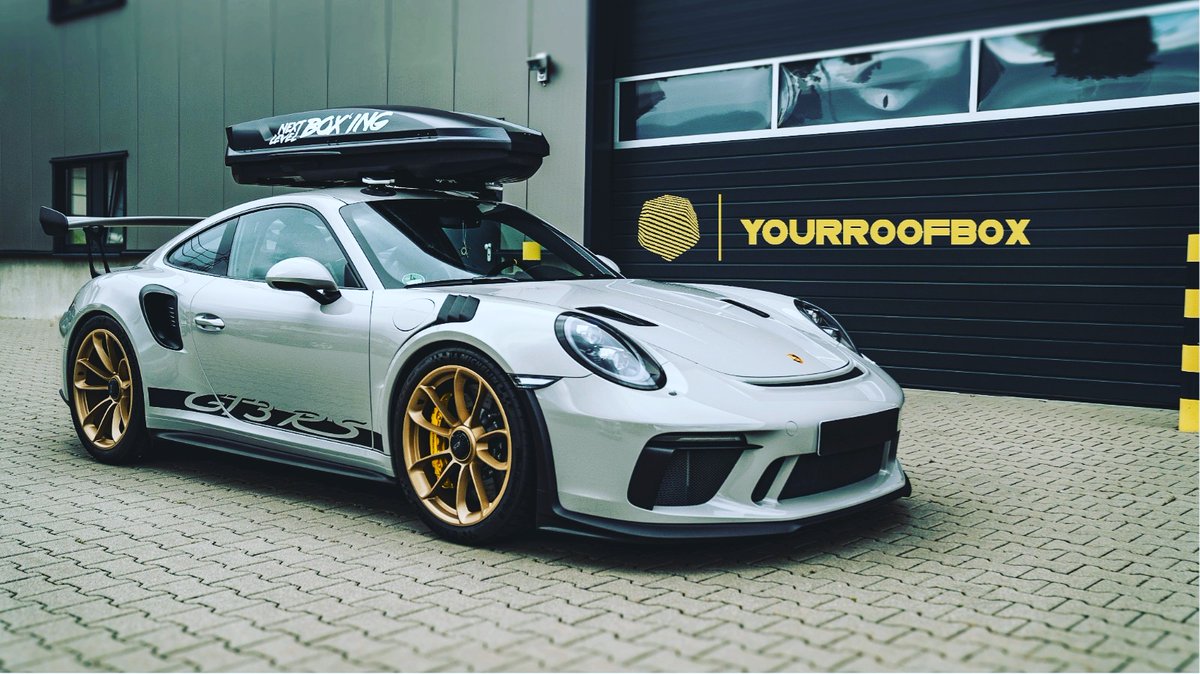 yourroofbox's tweet photo. Snel het #weekend in! Lekker in deze #Porsche #GT3RS met #dakkoffer 👌
#weekendvibes #roofbox #YOURROOFBOX #supercar #vakantie https://t.co/N0lMpk1ISv