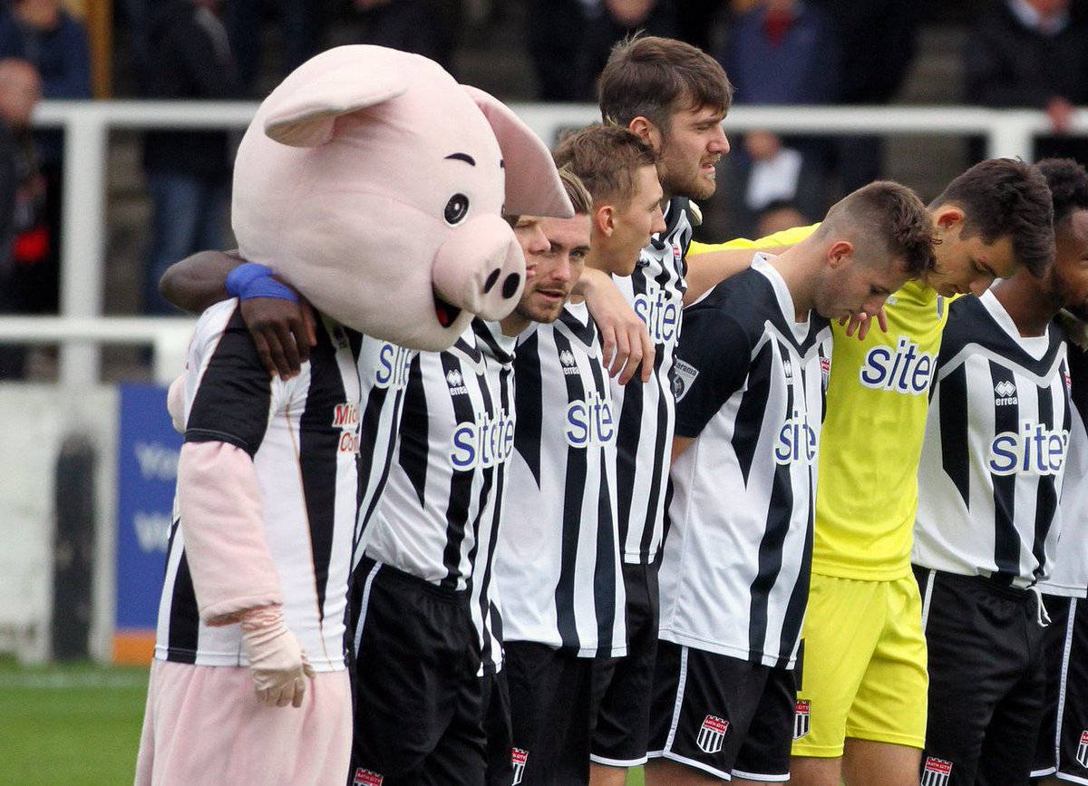 Mascots Minute Silence tweet media