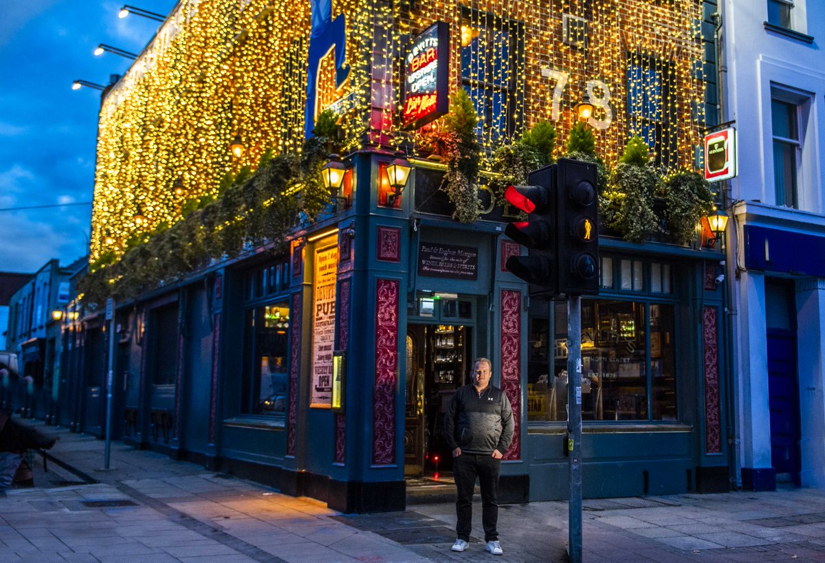 Anyway, here's my thread of pix, as a thank you to all the bar staff, for all the years I talked shite at you, slurred my order, forget to add the Guinness til the last minute, kept ya back for just one more round....Thank you for always putting up with me. We'll see you soon. x