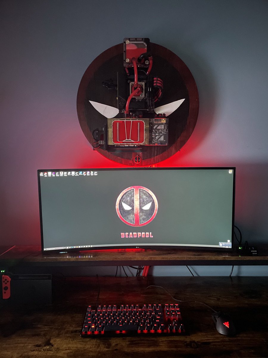 That 3090 FTW3 sitting pretty and ice cold mounted on the wall 😏 @EVGA_JacobF