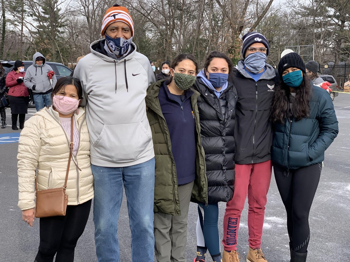 This week, we're proud that #GGCFD participated in a day of service on #MLKDay at Our Lady of Sorrows. We're serving the community weekly and would love for you to join us. Check out our site (ggcfd.org) and follow us on social media to learn more. ❤️🥫