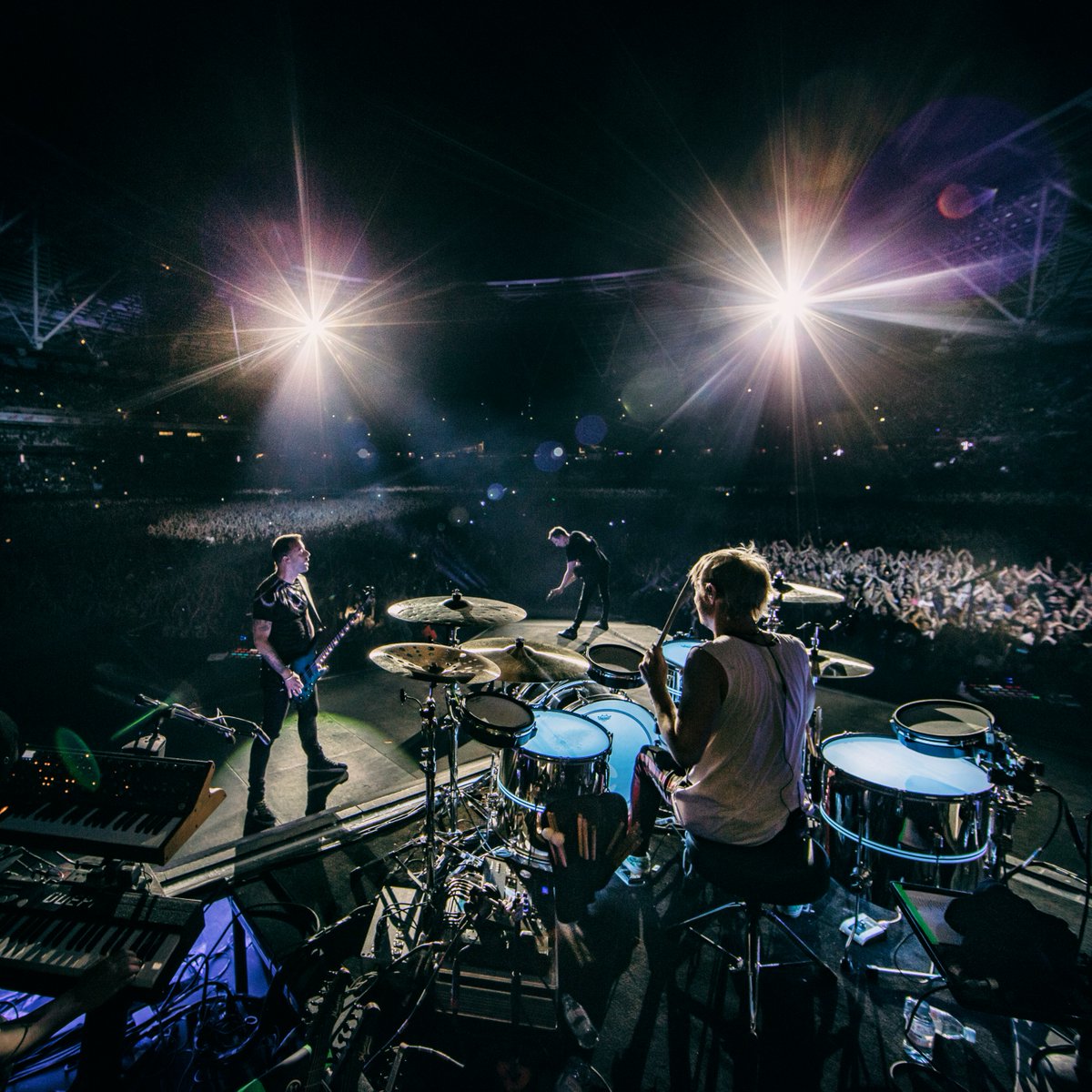 museband's tweet photo. My life, You electrify my life
Let's conspire to ignite... https://t.co/qWsaZRxtYP