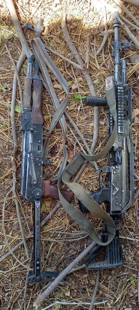 DHQNigeria's tweet photo. #pressrelease #DHQUpdate
OPERATION LAFIYA DOLE: MORE BOKO HARAM CRIMINALS ELIMINATED BY TROOPS OF 402 SPECIAL FORCES BRIGADE OPERATION TURA TAKAIBANGO CAPTURE ARMS AND AMMUNITION IN BORNO STATE.
https://t.co/rnMflzlPJ0 https://t.co/mS8fSk9SHI