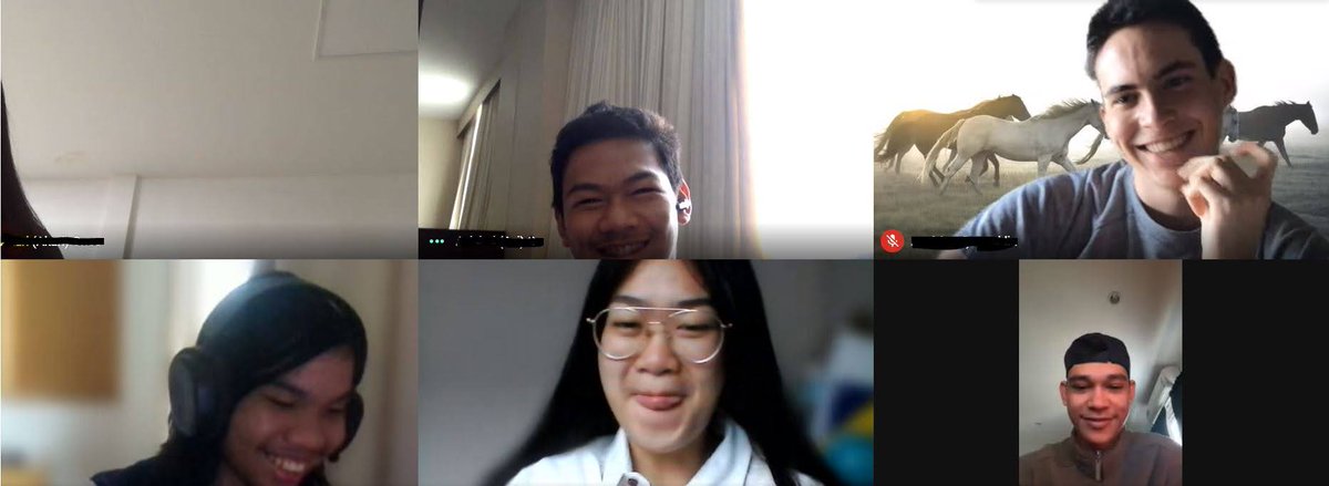 DavidW_S107's tweet photo. Y13 studying Trade Union tactics and counter tactics. There is plenty of fun in business simulations during online learning, particularly when the emotive subject is food!
@StAndrews_107 #CognitaWay https://t.co/lknVqUOdS7
