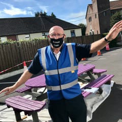 corkcitycouncil's tweet photo. 🌈Great to see our #BlueVests being put to good use at the Ballyphehane Togher CDP!

➡️If you see someone wearing a #BlueVest please allow them plenty of space to enjoy their walk safely🚶‍♀️⠀
⠀
💙For more info on this initiative visit: https://t.co/etwiHNv7wK⠀
⠀
#StaySafe https://t.co/RVT2X58j0A