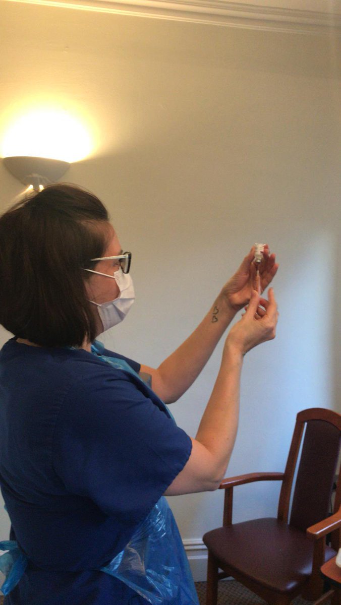 Ivymedicalgroup's tweet photo. #teamivy are out in out in force today delivering vital Covid-19 vaccines to care home patients and staff #nhs #teamgp #COVID19 https://t.co/8P34CBCufE