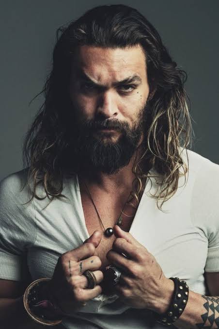 A THREAD OF SOME HANDSOME HOLLYWOOD ACTORS. Rt for others to engageRobert Downey jr vs. Jason momoa