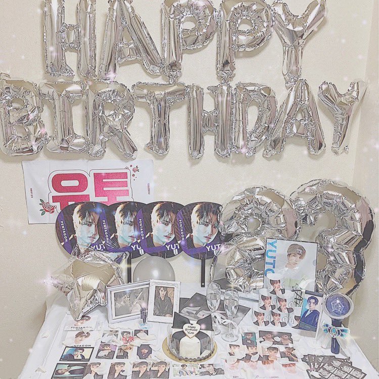 aaaayu01's tweet photo. ゆうとくん23歳(24歳)お誕生日おめでとうございます🥳

推しになってくれて本当にありがとう😭💖
応援している時間はとても楽しくて幸せでした🥰
たくさんの思い出をありがとう🌷
素敵な一年になりますように！
#OurMainCharacterYutoDay 
#오늘의_생일은_유토다  
  #유토야오늘하루도행복해사랑아 https://t.co/j37zFJVphF