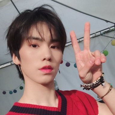 j9wooseok's tweet image. “The moon is beautiful, isn't it?” This phrase is a more poetic way of saying I love you.  
-- #ArohaSelcaDay #AROHA #ROCKY #ASTRO