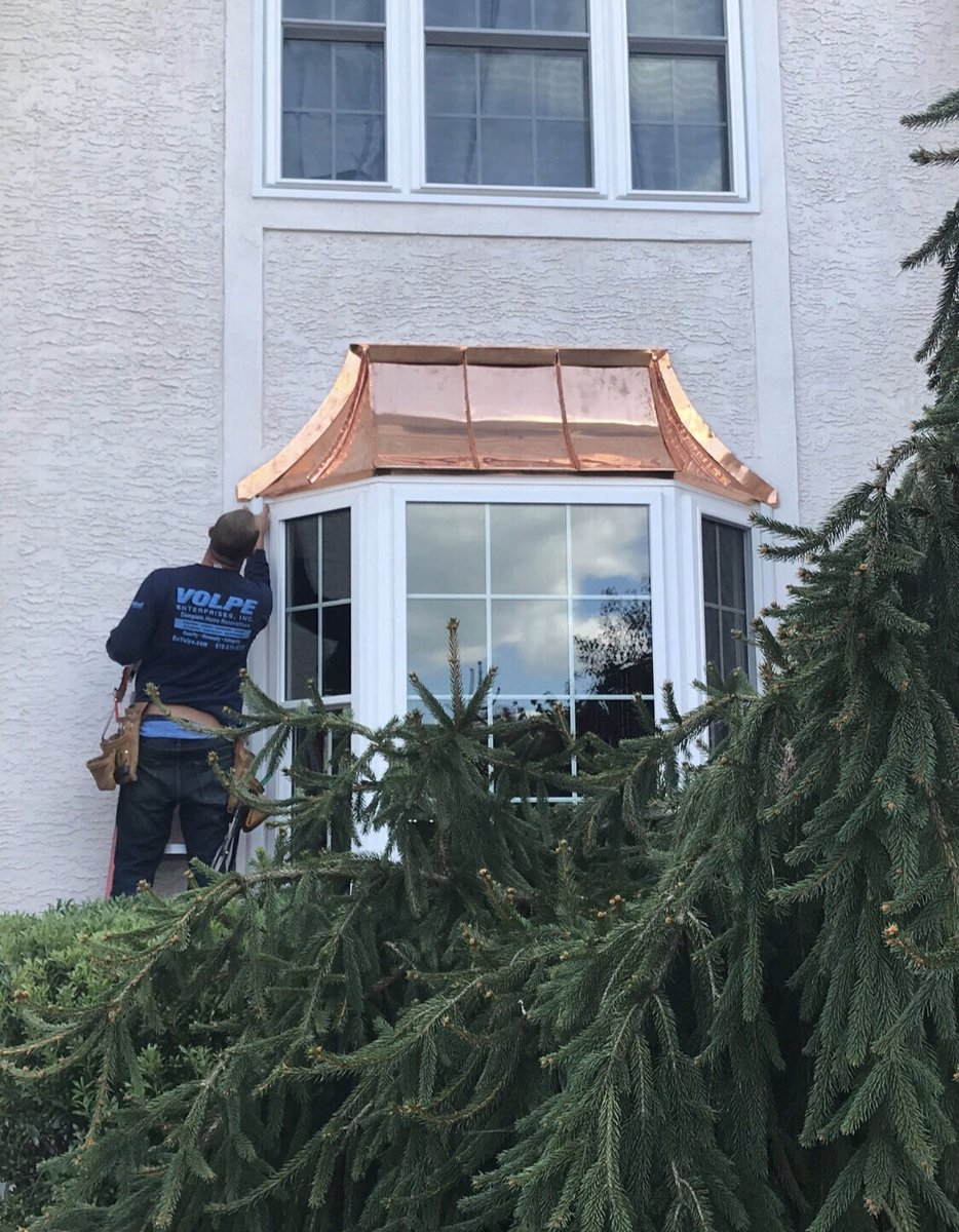 GoVolpe's tweet photo. Check out this bow and bay window replacements. #Bowwindow #bayWindow #Window #GoVolpe #Homerenovation #Windowreplacement https://t.co/R1nJk76xpx