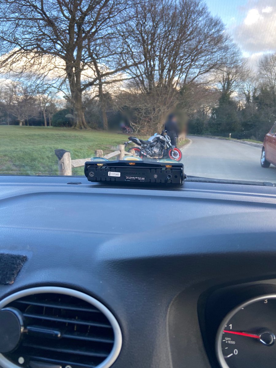 sc6601's tweet photo. Motorbike stopped after giving a warning for COVID offences.. riding on false plates, no insurance, no license... vehicle seized. Facing 9 points and fines upwards £600 https://t.co/1M7IiBy0ef