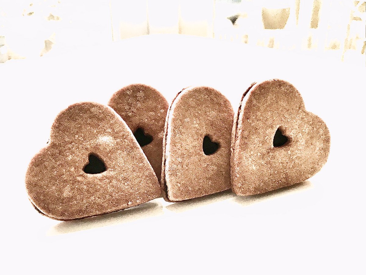 pal4paws's tweet photo. Valentines is fast approaching, order now these amazing treats for your loving dog. FREE delivery within BH post code or collection. Contact: enquiries@websterspawtisserie.co.uk 
@TheGoodDogGuide https://t.co/g0zQmphRNu