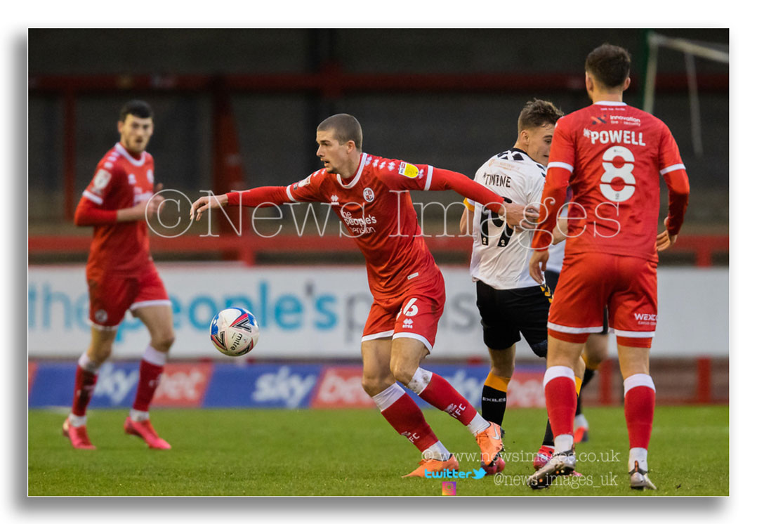 djstottyimages's tweet photo. Who has just swopped 36 for 19?
Wishing footballer #MaxWatters all the very best following his move from #CrawleyTownFC to #CardiffCityFC on a 3 year contract. Max is a superb footballer, team player & goal scorer #OneToWatch Photos taken working with #NewImagesUK @SkyBetChamp https://t.co/28eBLOBdoo