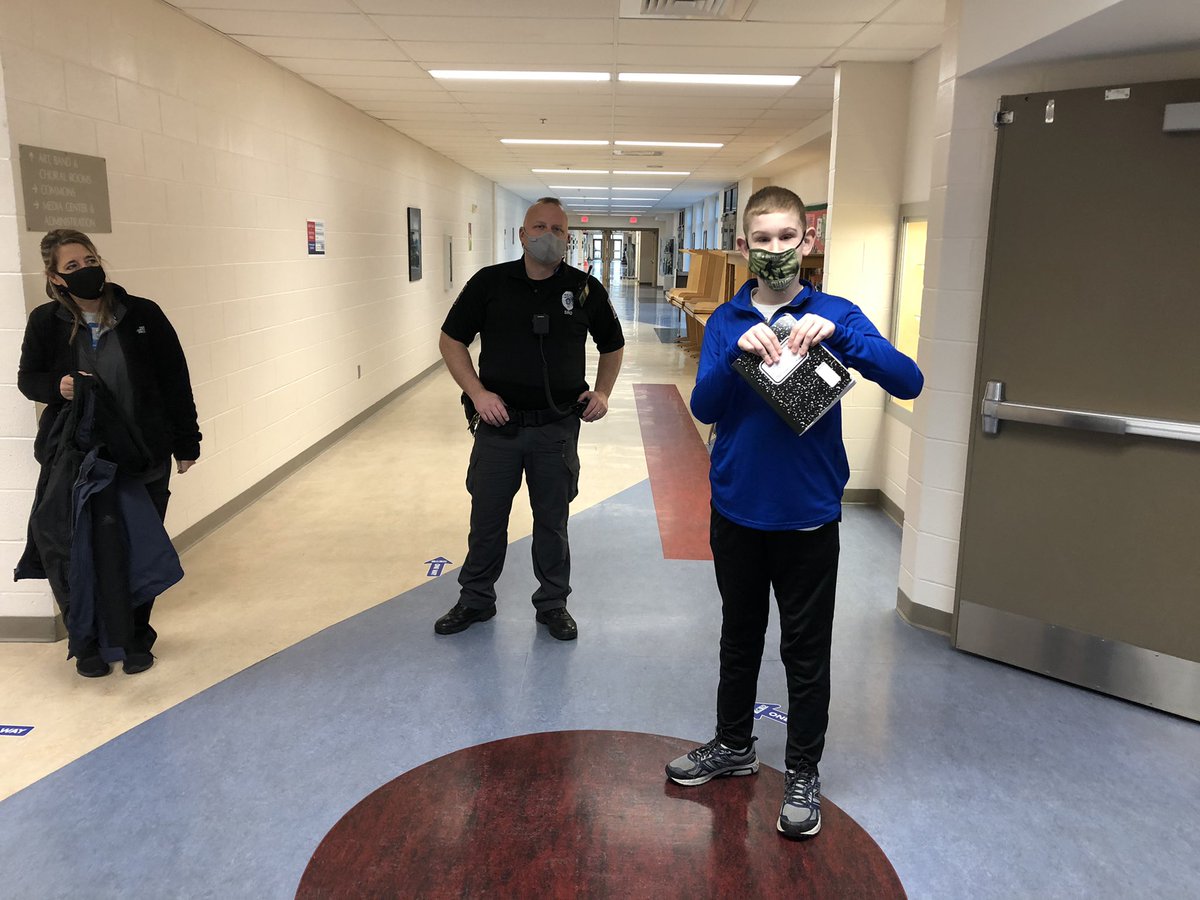 TwenhofelMS's tweet photo. Love it...he saved the day by finding the “Notebook”
#TMSWhateverItTakes
#BestKidsEver https://t.co/Mf58mu0kRl