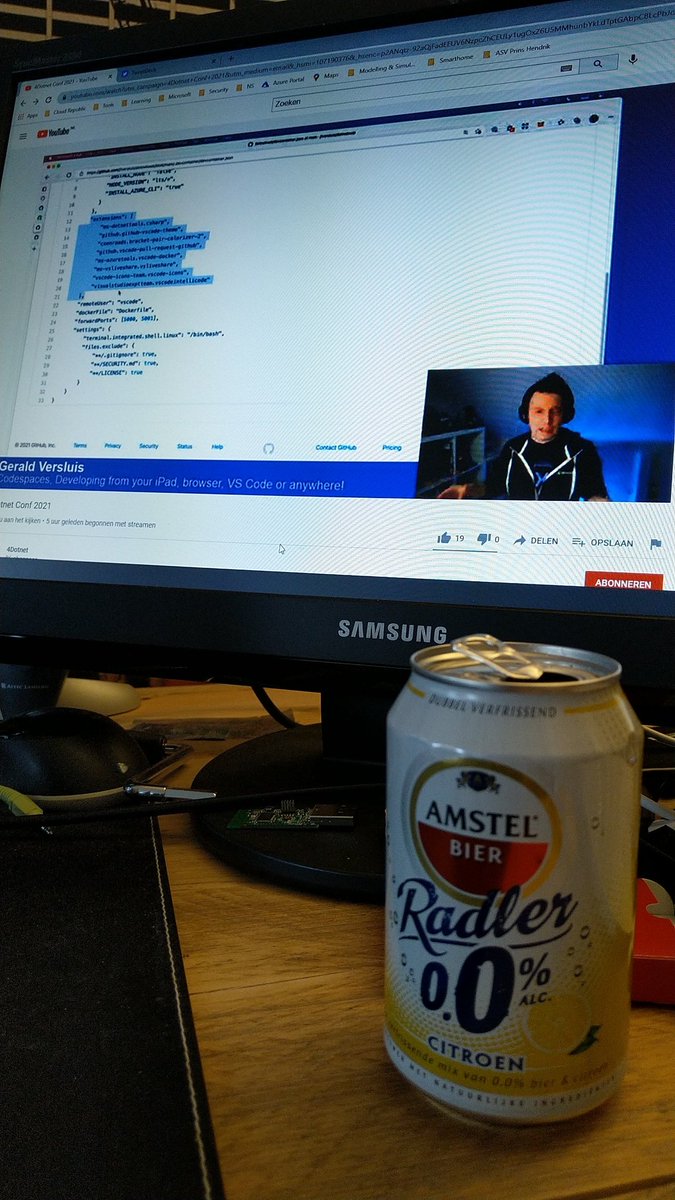 KamphuisEM's tweet photo. My apologies to the speaker(s), but I'm going for a drink already. #4dotnetconf https://t.co/CD9S09ChaU