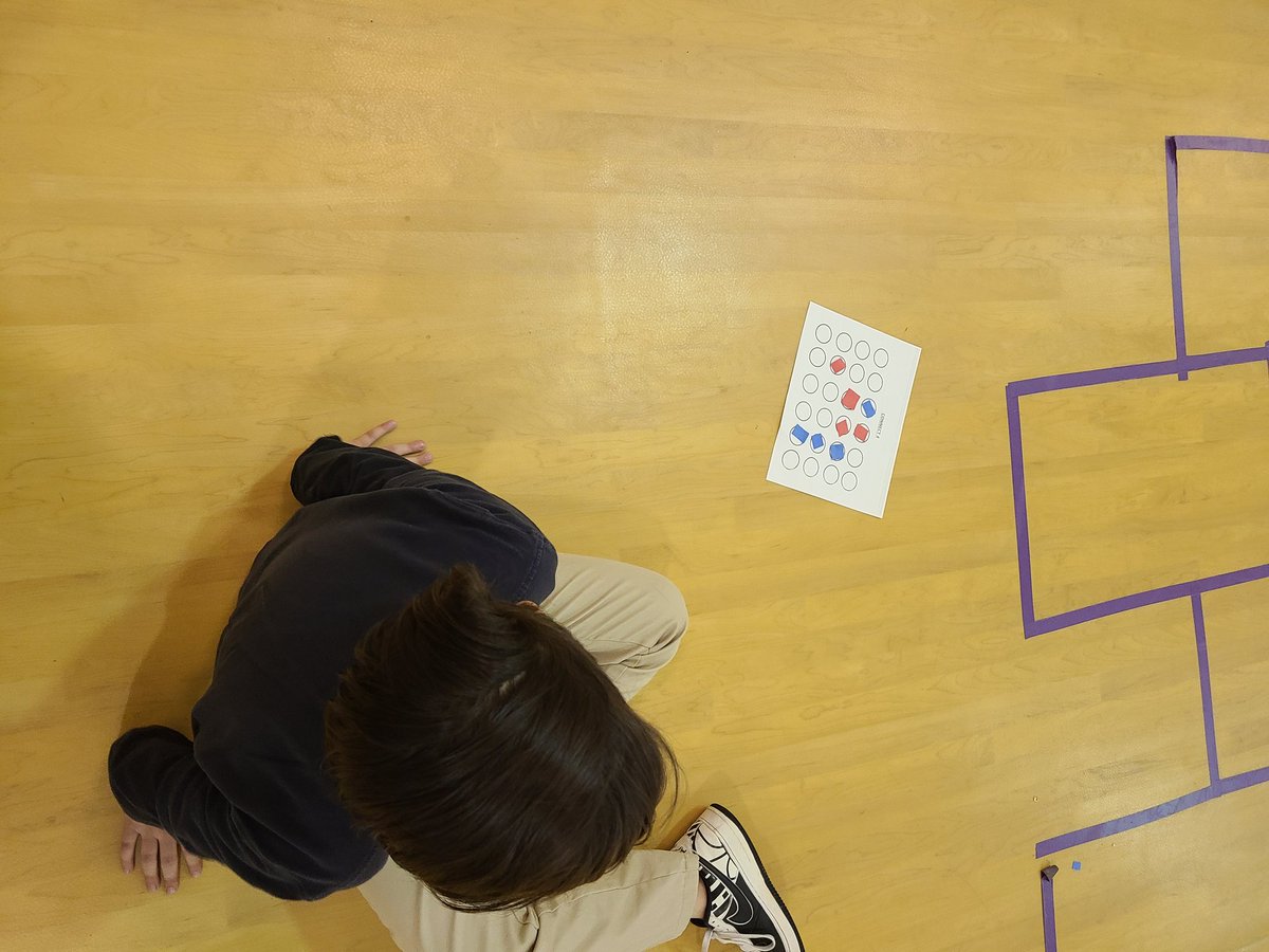 SpaldingPE's tweet photo. Connect 4 Fitness-So fun to see such great teamwork and strategy while working on their cardio! @SDETigers https://t.co/92VabzLLhW