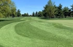 Woodford Lakes, formerly The Brook and Cabin Brook, wrapped up it's most recent run at success, closing down after the 2020 season. For me, it was a course of last resort, as the routing was a bit goofy, the greens a bit too flat and round. But it was golf. RIP.22/