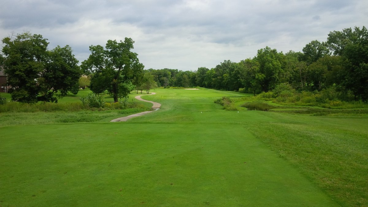 Cherry Blossom grows on me with each successive round. It starts a little bland, but gets moving about the 3rd hole, with some really interesting holes and movements in the middle of back nine (the 17th tee shot is an abomination, but I digress). Worth an annual visit.23/