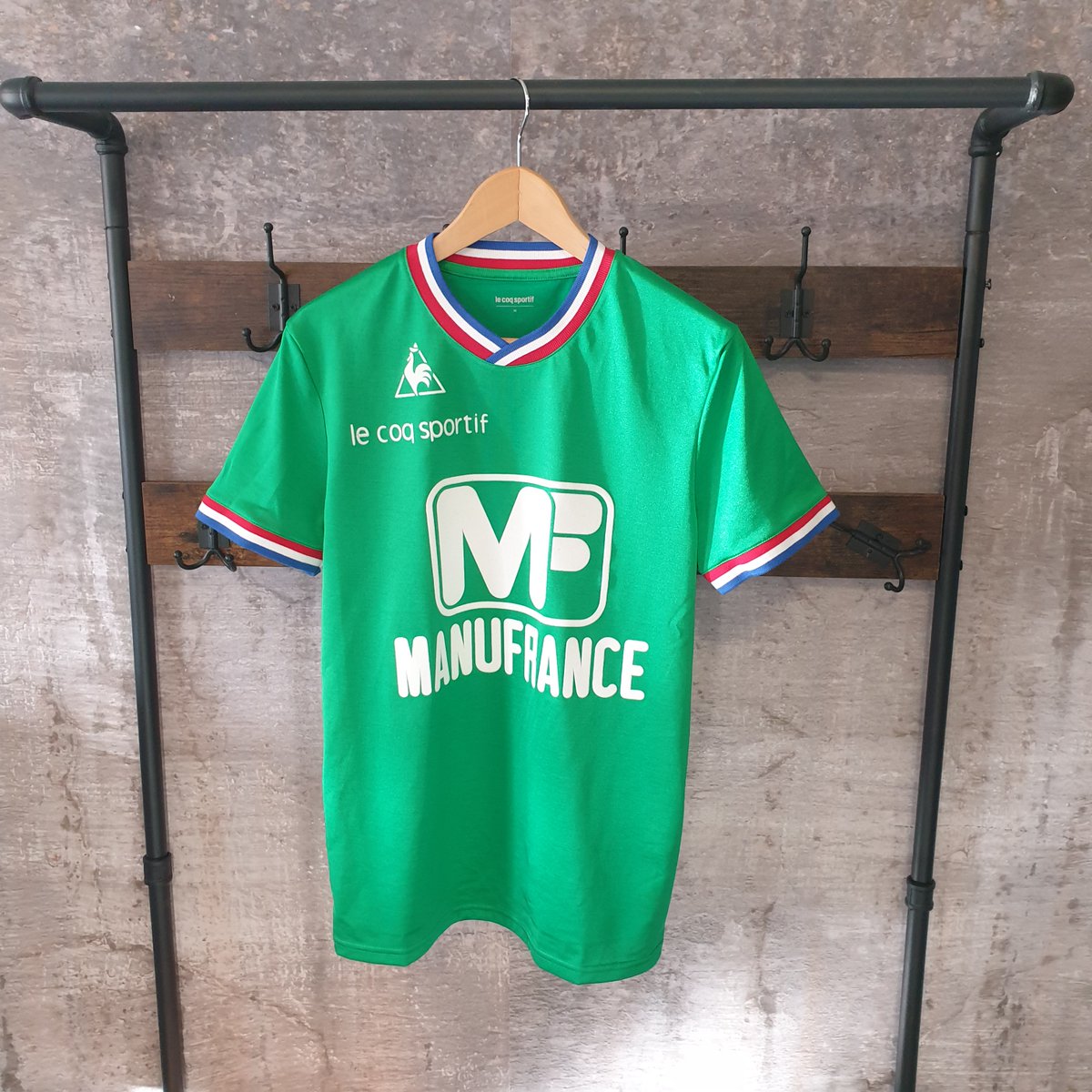 SportusNL's tweet photo. Les Verts 💚
.
Scoor hier ➡ https://t.co/3kOqQsSfTt
.
.
#ASSaintEtienne #ASSECoeurVert #ASSE #TeamASSE #AllezlesVerts #LesVerts #LeCoqSportif https://t.co/NLfwbtSuDk