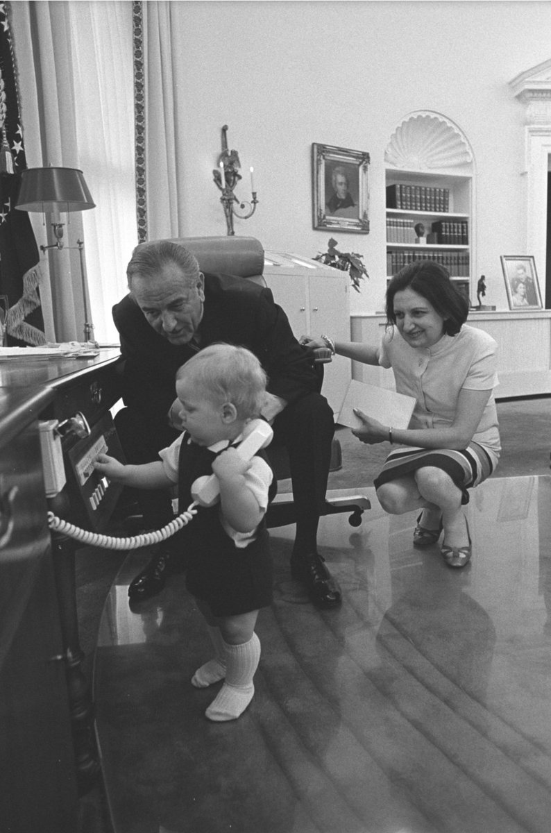 Lyndon Johnson  and his grandson, Patrick Lyndon Nugent (journalist Helen Thomas looks on). #POTUS 