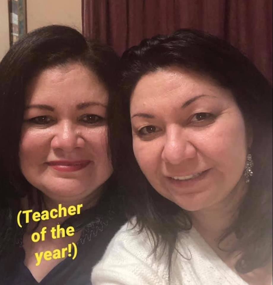 LostToCovid's tweet photo. Cynthia Ritz, age unknown, Died Jan 18. 7th Grade Lifetime Nutrition & Wellness Teacher, Gus Garcia Univ. Junior HS, San Antonio, TX. Was recognized as Teacher of the Year last year at previous school.
Leaves behind two sons.
https://t.co/rVpdIksdE9
https://t.co/HJ4pifmWOj https://t.co/0xzoEdyFxS