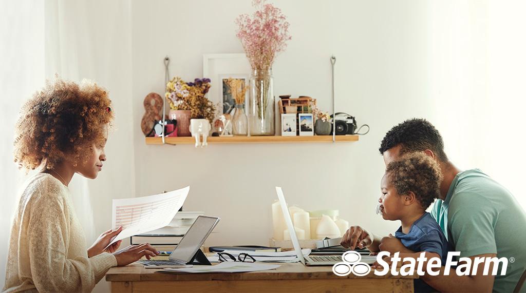 AmandaChr's tweet photo. Life gets busy. Our team can visit with you about your insurance needs and options in an easy, secure virtual meeting using Good Neighbor Connect™. Let's meet...where you are. #GoodNeighbor https://t.co/fm5f3yo1HN