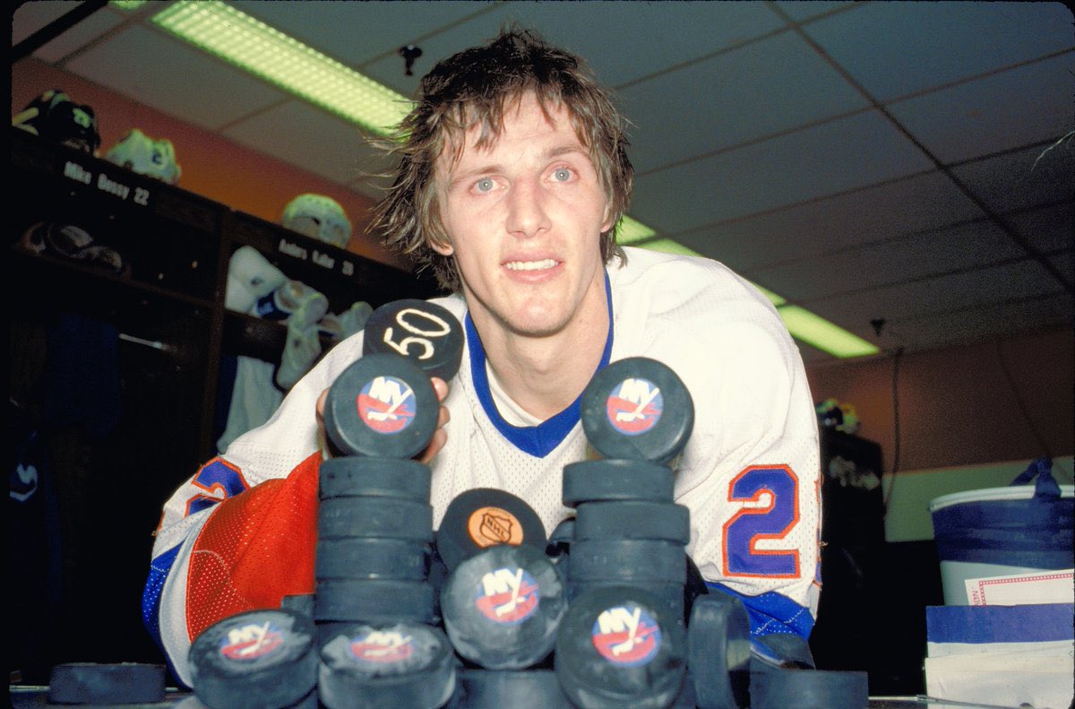 Happy Birthday Mike Bossy Mr. 50 in 50. Hope you have a great one you Isles legend! 