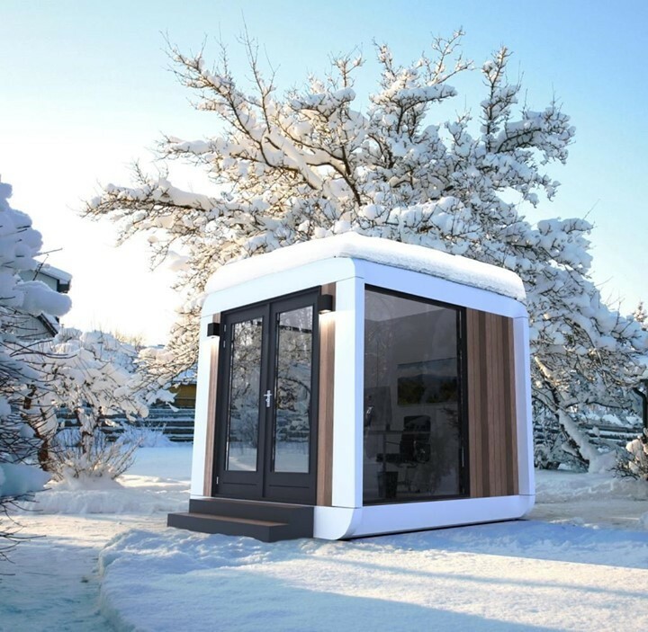 buff.ly/3og7cHD⠀
🇩🇪 Homeoffice mit reichlich Tageslicht: Die niederländische Firma "Office Cube" hat einen vollverglasten Designer-Bürowürfel entwickelt, der sowohl im Winter als auch im Sommer gut temperiert sein soll. Den Luxus gönnen sich … instagr.am/p/CKWmpDElL1K/