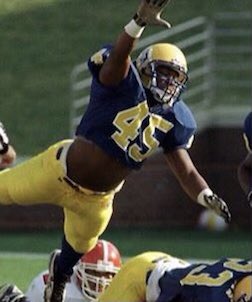 micah_davey's tweet photo. I am blessed to have be offered by @McNeeseFootball thank you coach @CoachDWilson15 @FrankWilson28 

@UHScubathletics @samspiegs @BillyEmbody @Sheadixon @SWiltfong247 @DemetricDWarren @KenAnioJr @Realrclark25 @JeritRoser @4thQtMentality @EDGEASSASSINS 

https://t.co/SgkTpKEvO5 https://t.co/CsxNi3rK8u