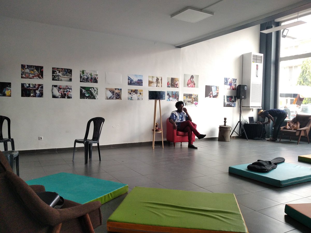 TataAngeoux01's tweet photo. #ApéroThéâtre
#IFCDla 
#4Thekultur 
#Fandart
#Sistart
#MyCameroon 
#Ourtalents 
@JulienEboko  coucoudeeeee 
@Maori_Officiel  I salot
🇨🇲🙏 https://t.co/EfjTPupiN7
