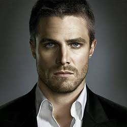 Tyler Hoechlin. Vs. Stephen Amell