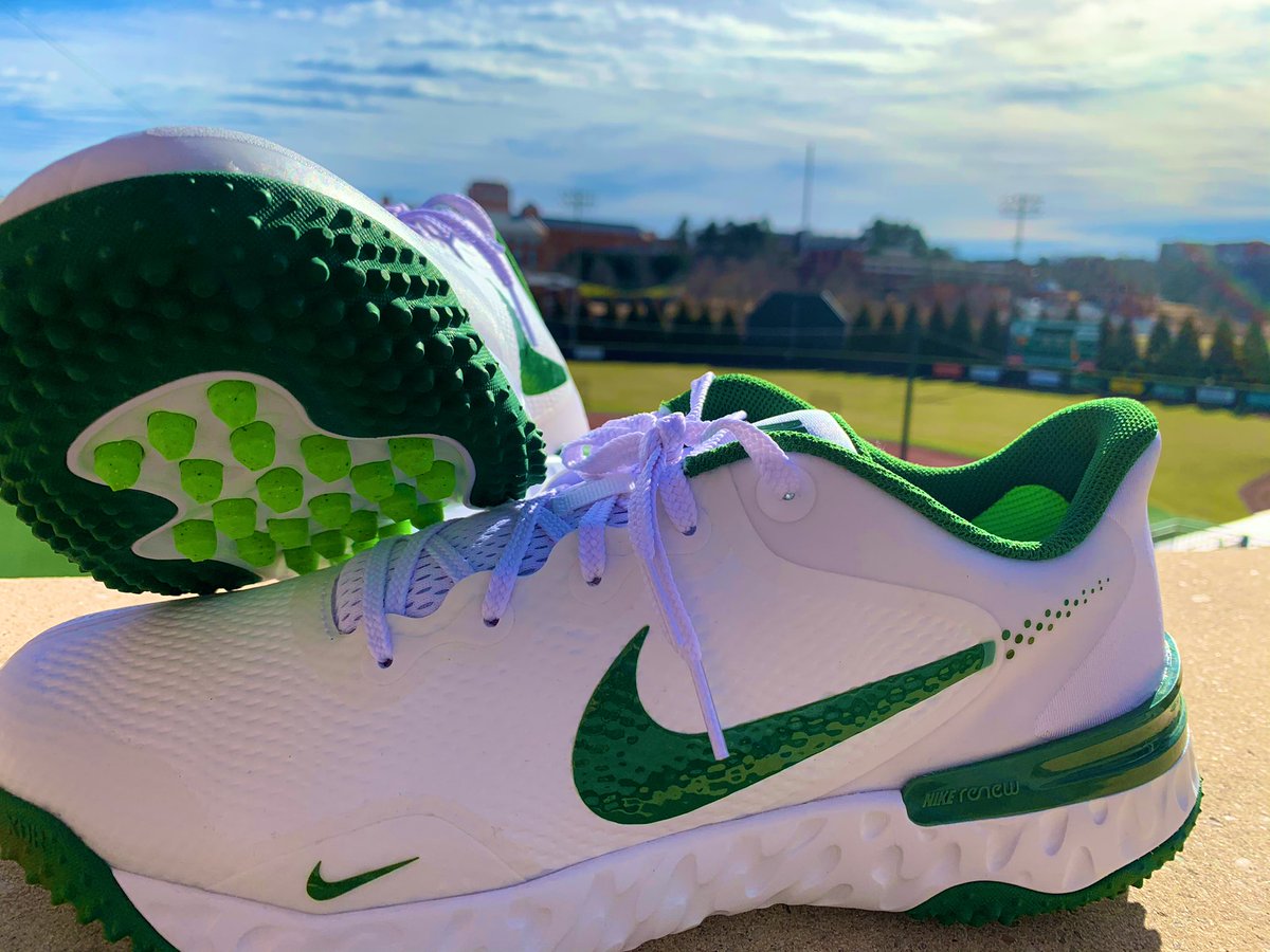 CharlotteBSB's tweet photo. 𝗨𝗡𝗜𝗦 𝗖𝗢𝗠𝗜𝗡𝗚 𝗦𝗢𝗢𝗡 👀

👟🔥
 
#9ATC https://t.co/wzZ5H2CTlc