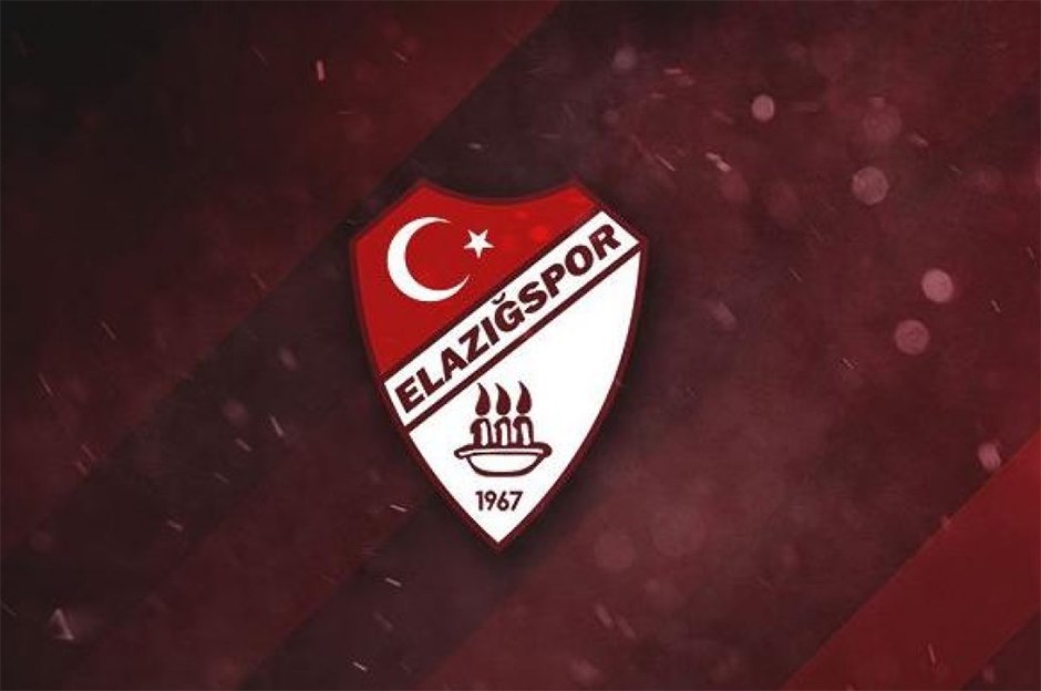 umuterdogan2307's tweet photo. 1967 yılından bugüne Doğu Anadolu'nun Bordo Beyaz gururu 54 yıllık koca çınar eriyor ! #ElazığsporHepSahipsiz https://t.co/nacLxIRLiB