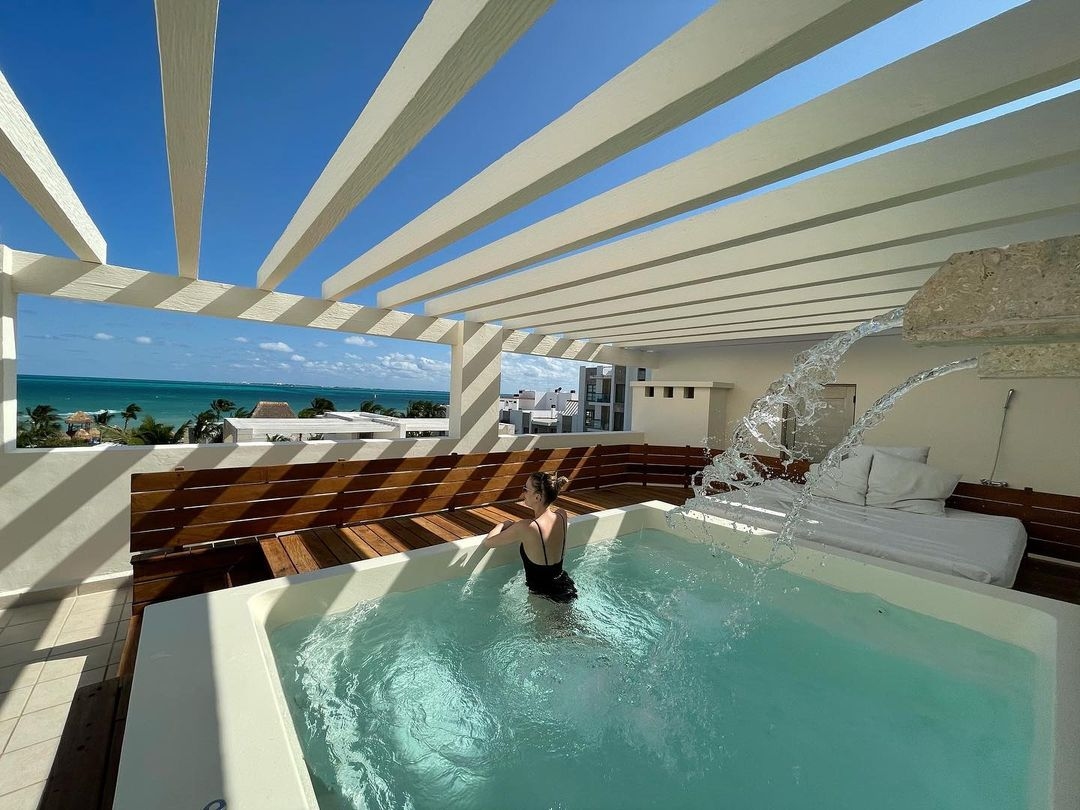 Beloved Hotels tweet media