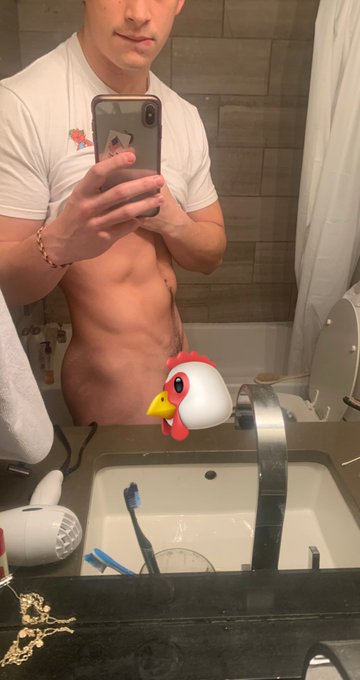 Sneak peak of what to expect on my OnlyFans 😋 https://t.co/PRQLwfXm1G https://t.co/ZnqNLFkZCj