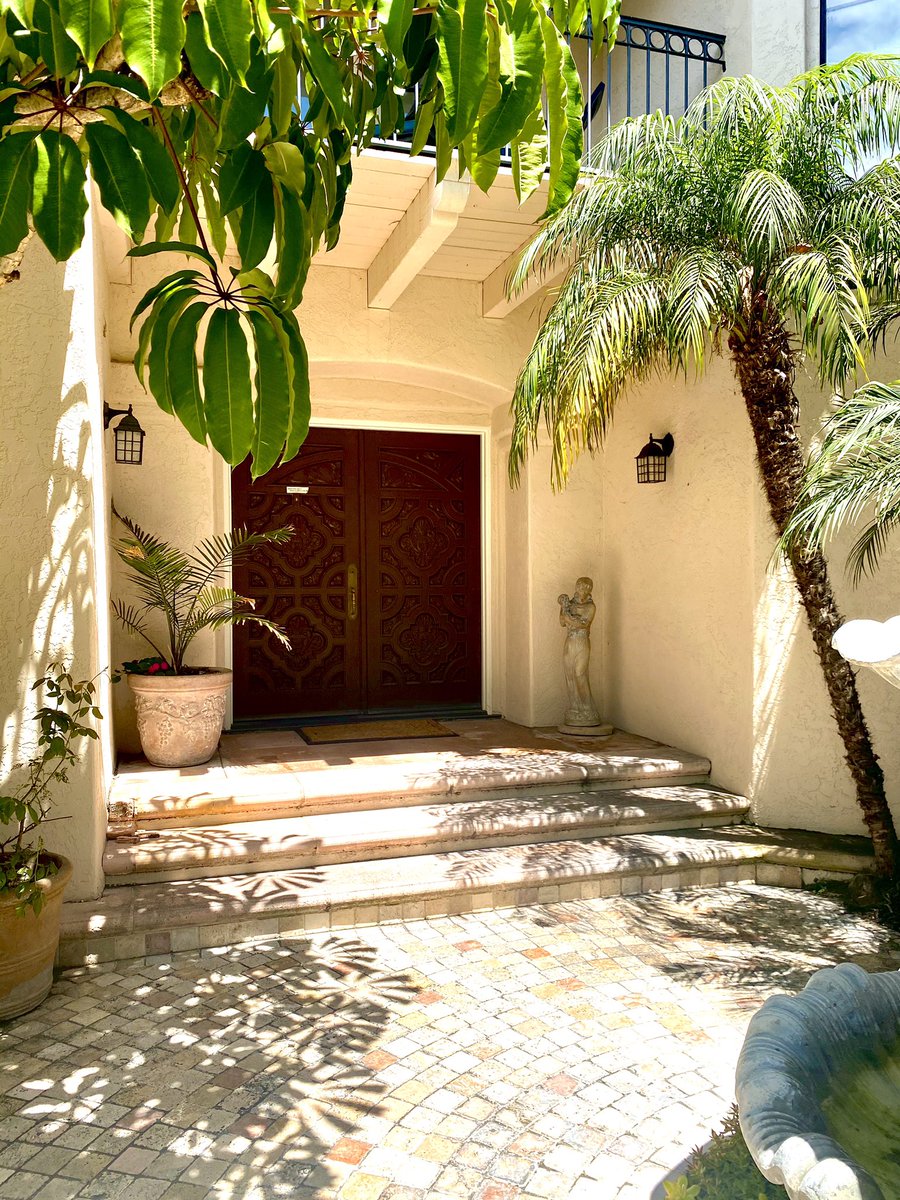 MontecatiniTx's tweet photo. When you enter the doors of Montecatini, our goal is to provide a beautiful, safe, and nurturing environment where you can feel supported, and encouraged as you navigate the recovery process.
If you or a loved one is struggling, please call our intake department at 760-436-2657. https://t.co/H6v7TsQNSn