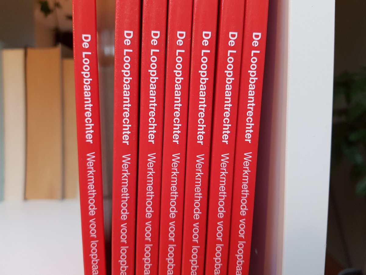 Ik houd op om de Loopbaantrechter via Bol te verkopen. Het is verkrijgbaar via heidijansen.nl/boeken