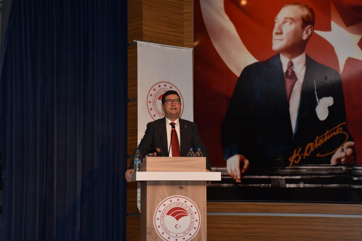 48tarim's tweet photo. Muğla Tarım ve Orman İl Müdürü Barış Saylak Muğla Ticaret ve Sanayi Odası’nda basın bilgilendirme toplantısı gerçekleştirdi. 

Haberin devamı👇
https://t.co/ifeULKo6BD

#BirlikteBasaracağız

@barissaylak @bekirpakdemirli @TCTarim @tcmuglavaliligi https://t.co/GW2eZHhWmH