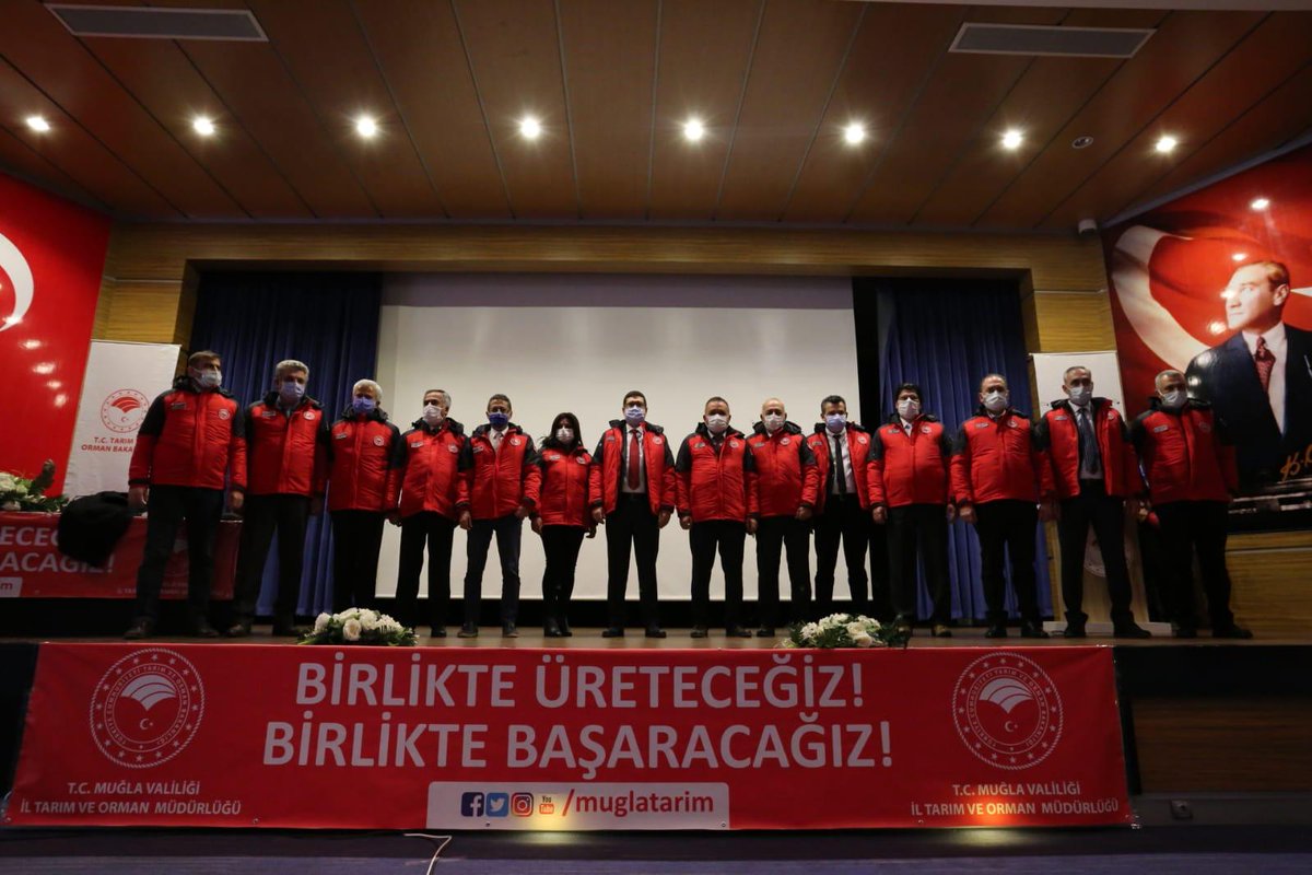 48tarim's tweet photo. Muğla Tarım ve Orman İl Müdürü Barış Saylak Muğla Ticaret ve Sanayi Odası’nda basın bilgilendirme toplantısı gerçekleştirdi. 

Haberin devamı👇
https://t.co/ifeULKo6BD

#BirlikteBasaracağız

@barissaylak @bekirpakdemirli @TCTarim @tcmuglavaliligi https://t.co/GW2eZHhWmH