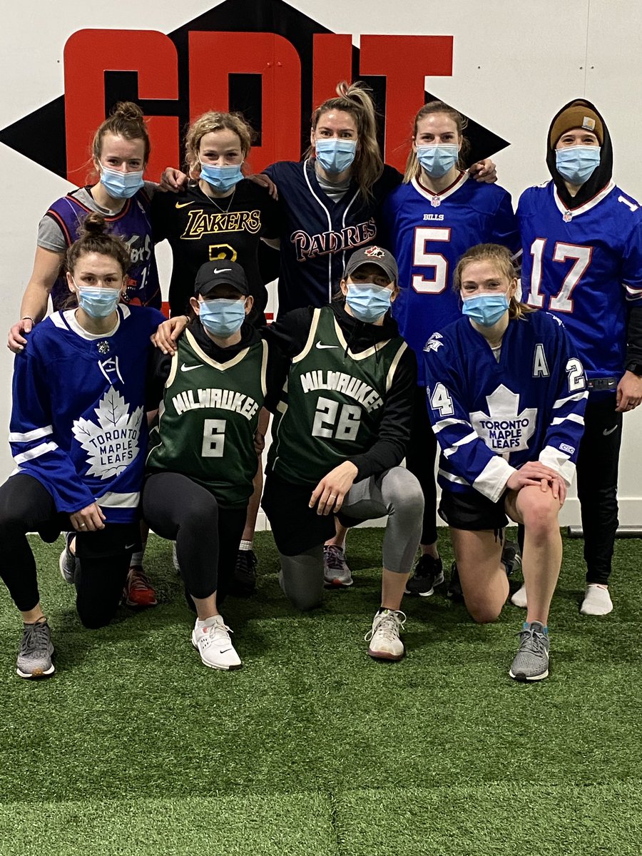 Day 2. Surrounding myself with caring friends! I am beyond thankful for many friends that have helped me through tough times and those that have also just made my days a little bit brighter. Friends from my childhood, friends from hockey and friends from all across the world.