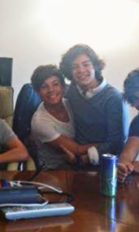 Sitting on the lap - how many times we have joked about LouisandHarry being a single person