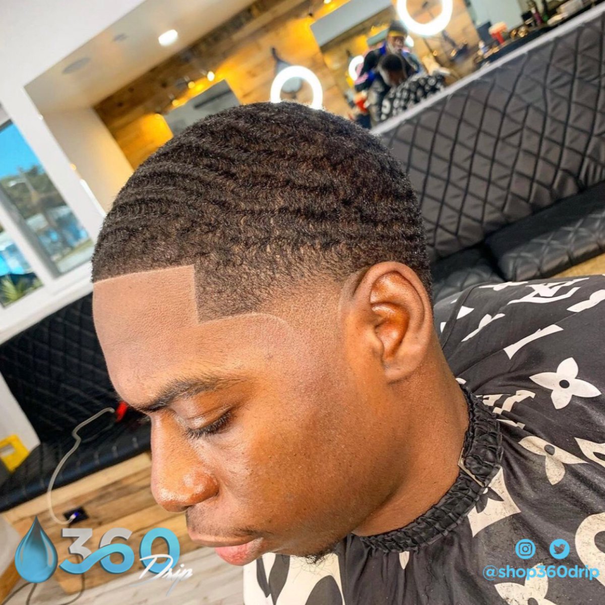 shop360drip's tweet photo. Introducing 360 Drip 💧! The newest 100% natural hair product line in The Bahamas. Our Moisturizers and Pomades are available for $12. DM to place orders, or stop by one of our pickup locations and purchase one for yourself #GetDripped https://t.co/w36ZkIcWfE