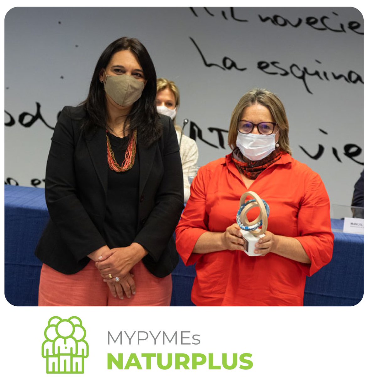 3vectores's tweet photo. 🔛 Conocé a los 5 ganadores del Premio Nacional @UruguayCircular 2020! 

Reconocimiento Nacional que ayudamos a cocrear en Uruguay! #CircularEconomy #EconomiaCircular 

▶️ https://t.co/h2A6HWxDFi https://t.co/AX7lgjKxyx